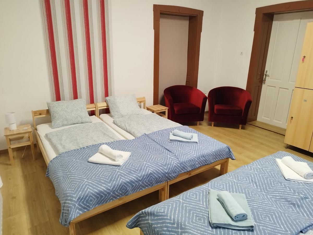 Tartos Szegfu Vendeghaz, Maganszallas Tazlar Екстериор снимка