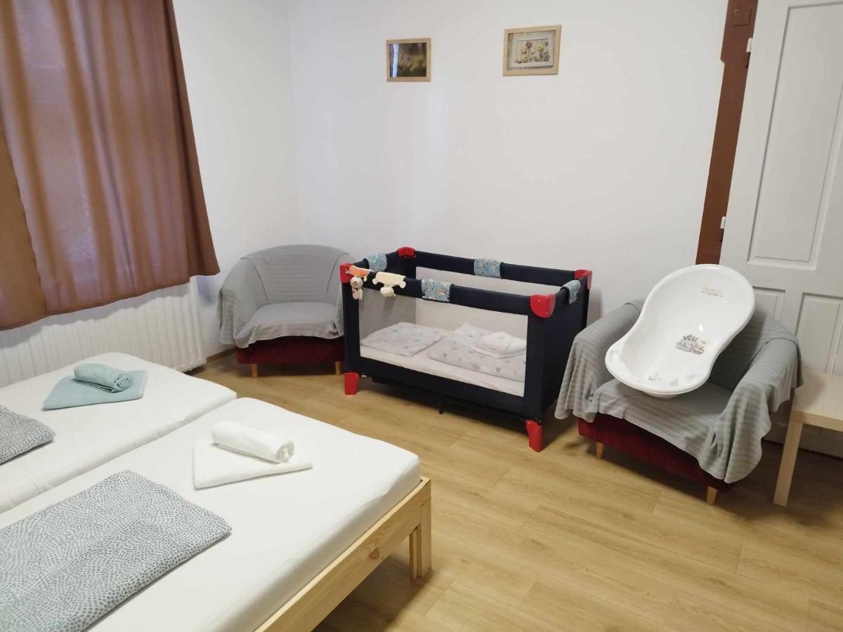 Tartos Szegfu Vendeghaz, Maganszallas Tazlar Екстериор снимка