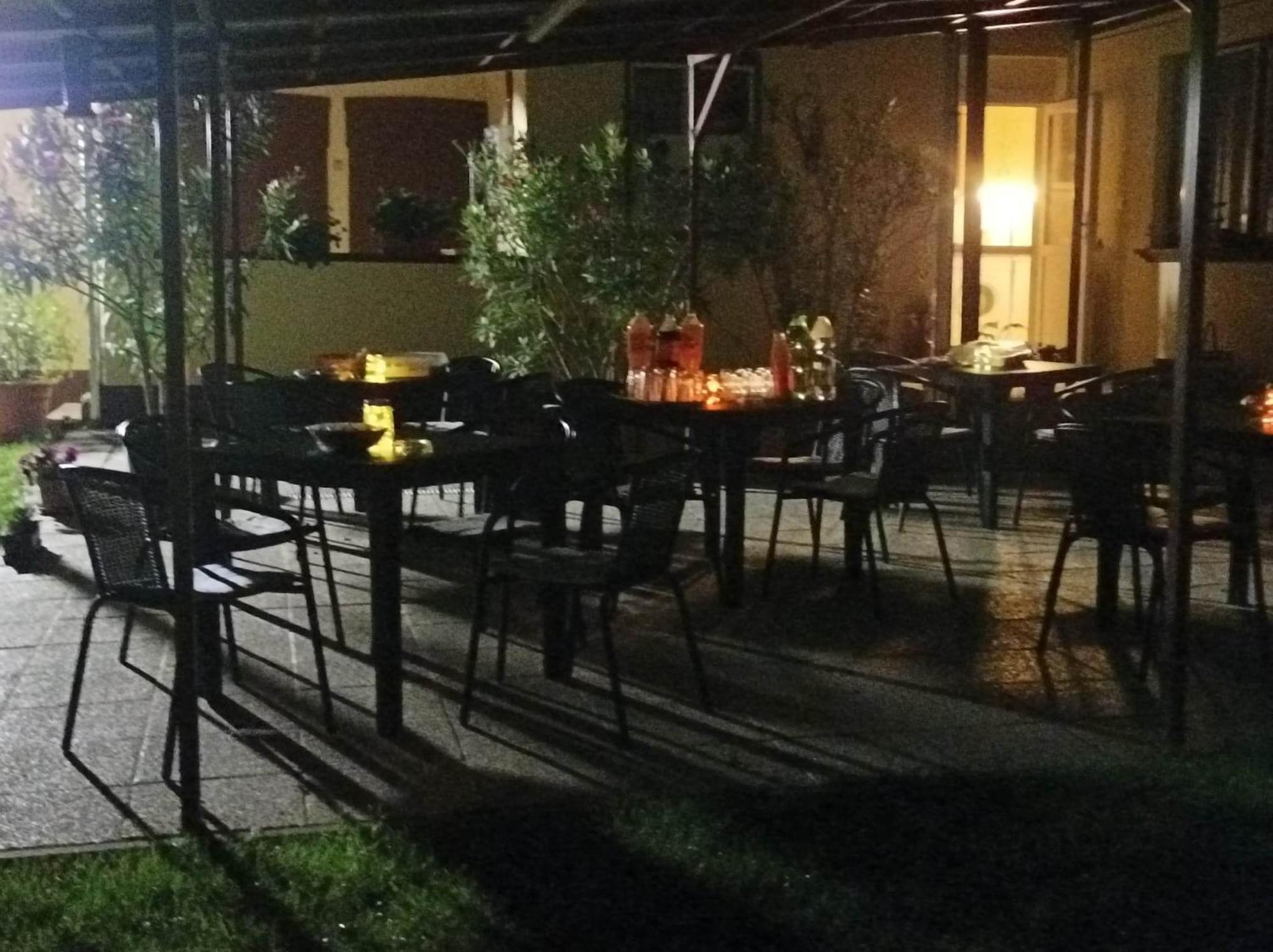 Tartos Szegfu Vendeghaz, Maganszallas Tazlar Екстериор снимка